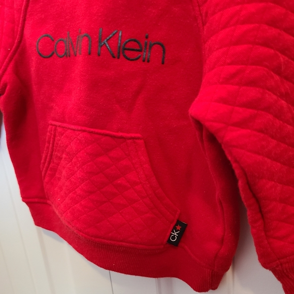🌟5/$25 Calvin Klein Sweater Size 3-6 Months - Picture 2 of 4